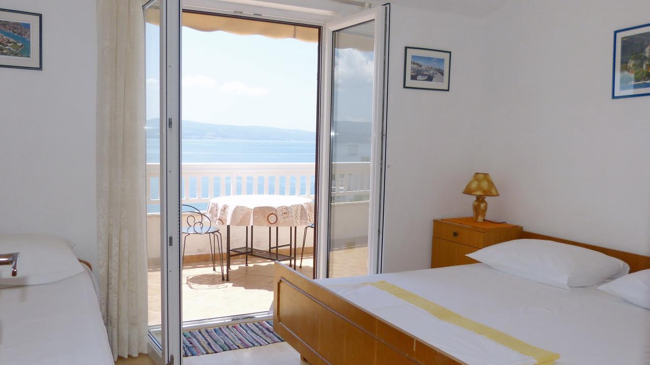 Beach Front Apartments Balica Rat Omis Exterior photo